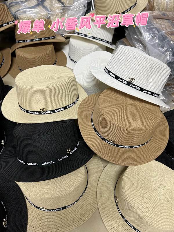 Chanel top hat dx163
